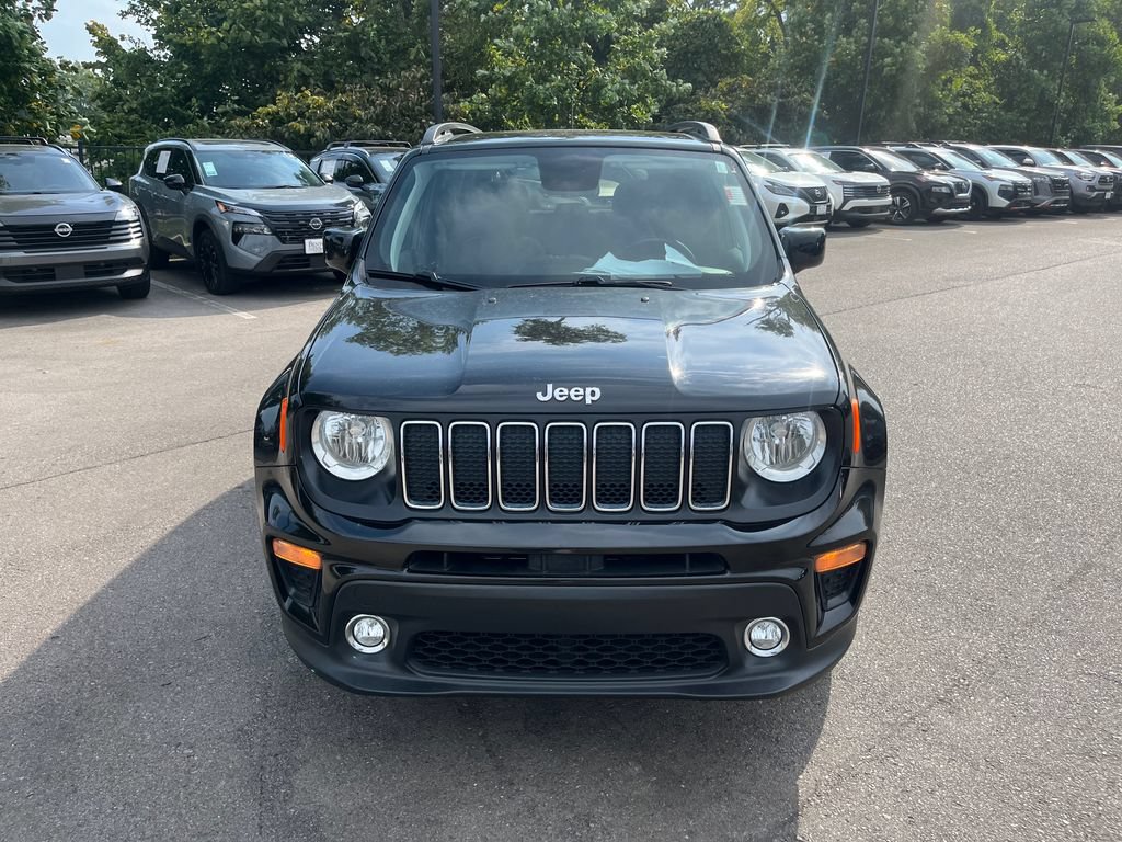 Used 2019 Jeep Renegade Latitude w/ Cold Weather Group AWD/4WD image 8