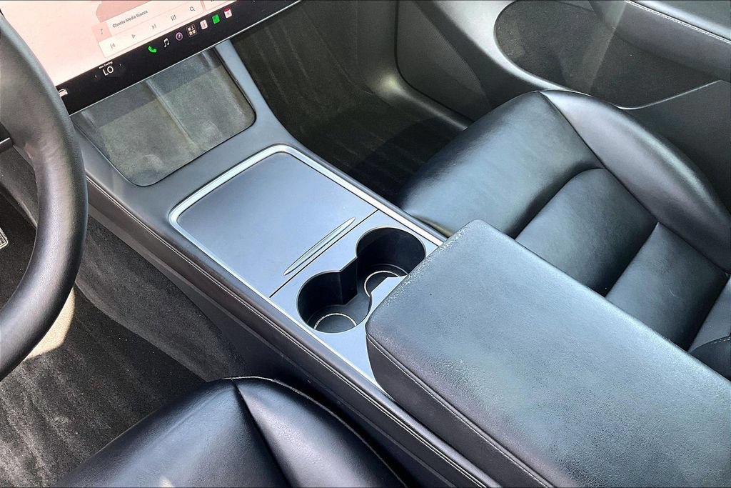 Used 2022 Tesla Model Y Long Range AWD/4WD image 15