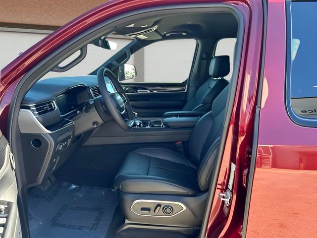 New 2024 Jeep Wagoneer 4WD w/ Convenience Group I image 9