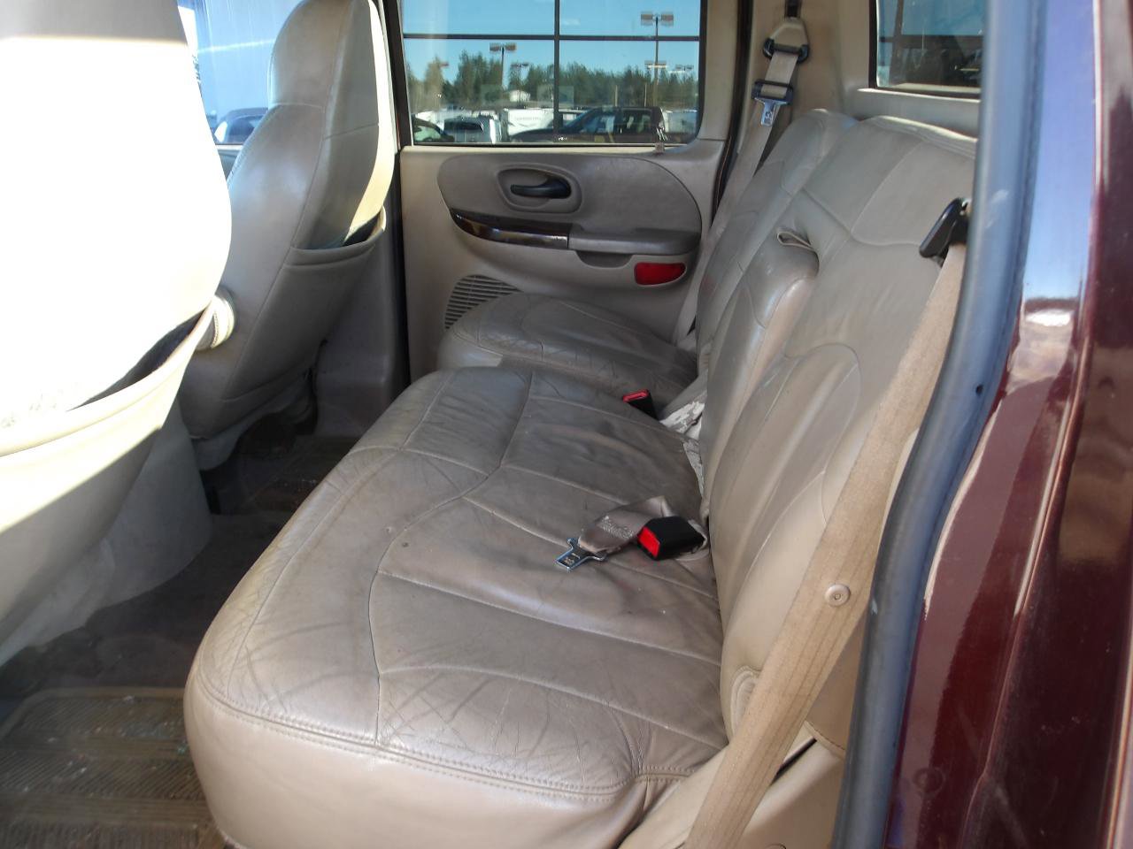 Used 2001 Ford F150 Lariat AWD/4WD image 10