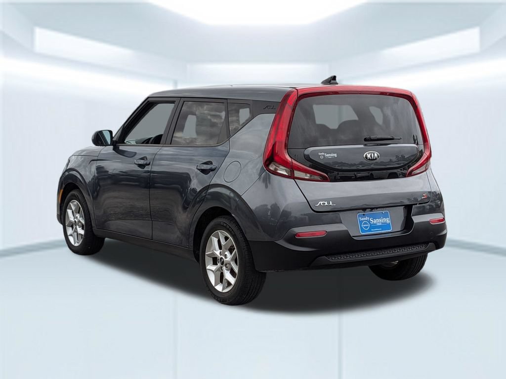 Used 2021 Kia Soul S FWD image 3