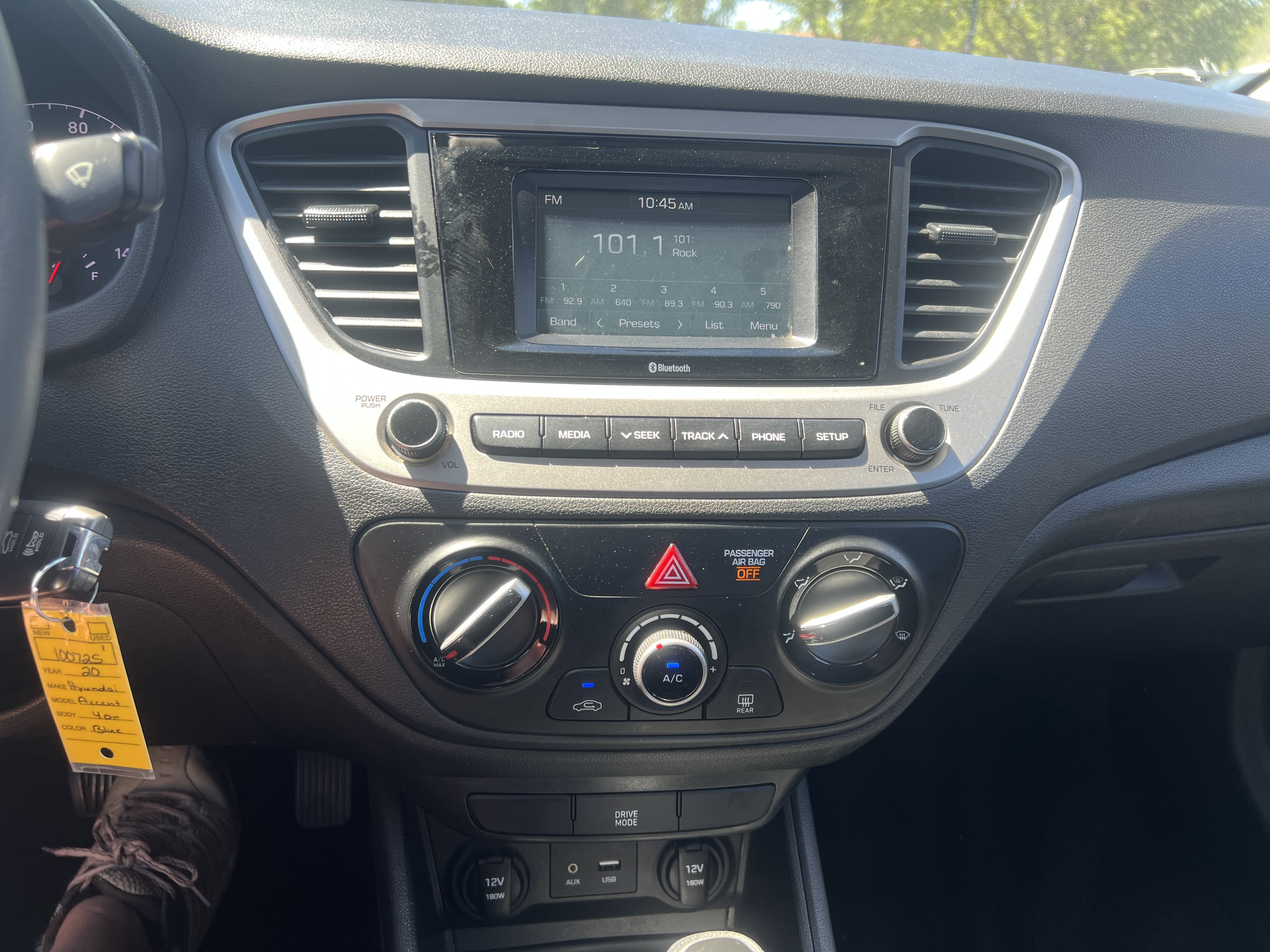 Used 2020 Hyundai Accent SE FWD image 19