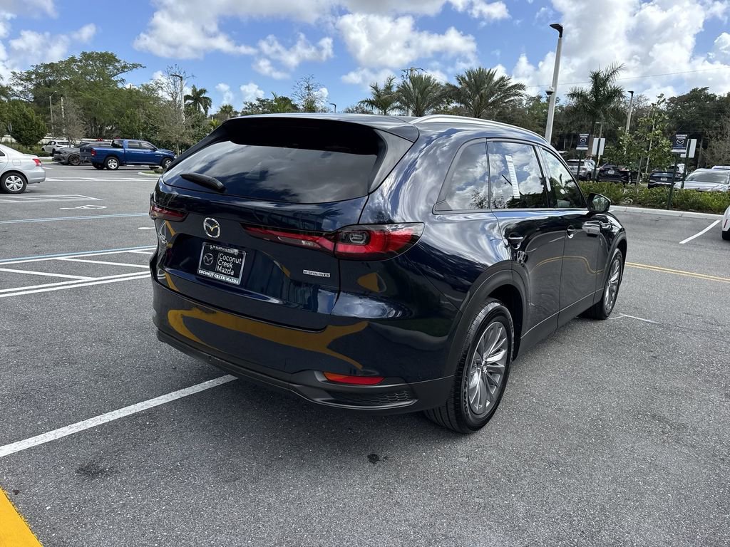 Certified 2025 MAZDA CX-90 3.3 Turbo w/ Preferred Package image 4