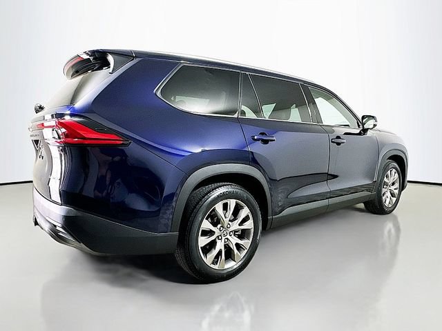 Used 2024 Toyota Grand Highlander AWD image 7