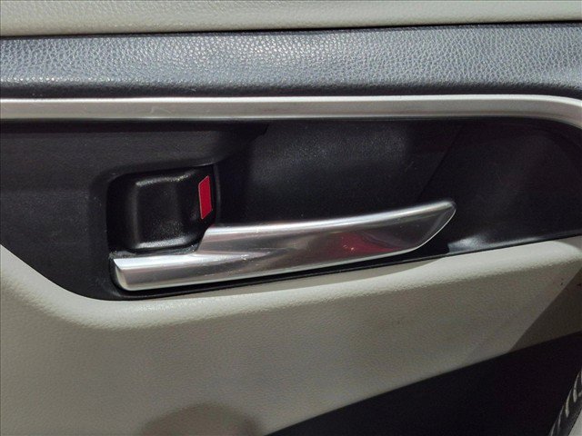 Certified 2019 Toyota RAV4 XLE Premium FWD image 11