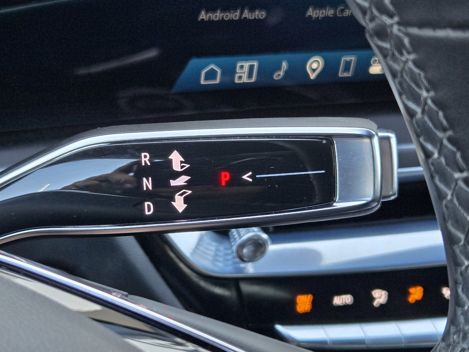 Certified 2024 Cadillac Lyriq Tech AWD/4WD image 23
