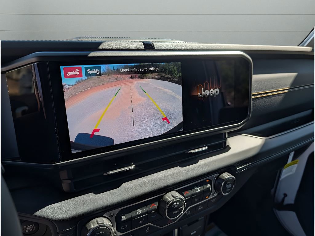 New 2026 Jeep Wrangler Unlimited Sahara AWD/4WD image 25