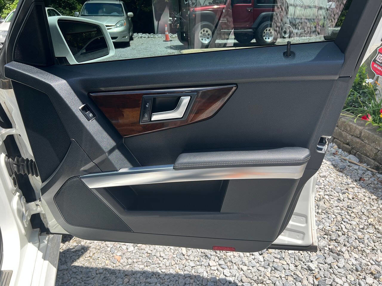 Used 2013 Mercedes-Benz GLK 350 4MATIC image 21