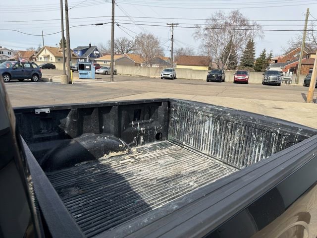 Used 2017 Ford F150 XLT AWD/4WD image 11