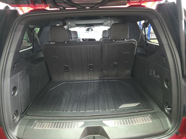 New 2026 Chevrolet Suburban Premier w/ Sun And Tow Package image 16