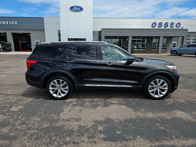 Used 2023 Ford Explorer Platinum w/ Technology Package image 8