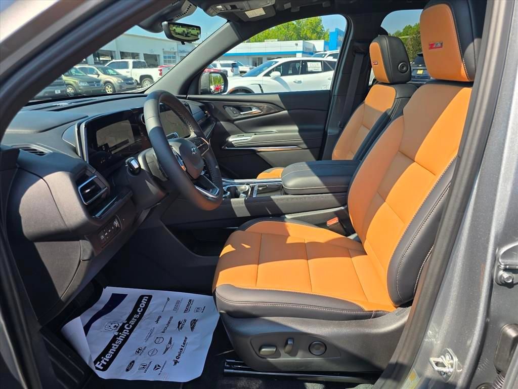 New 2027 Chevrolet Traverse Z71 w/ Driver Confidence Package AWD/4WD image 9