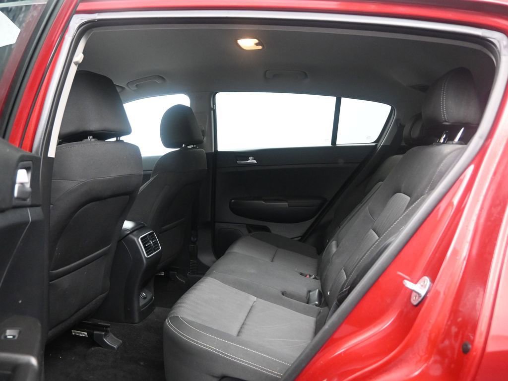 Used 2019 Kia Sportage LX image 28