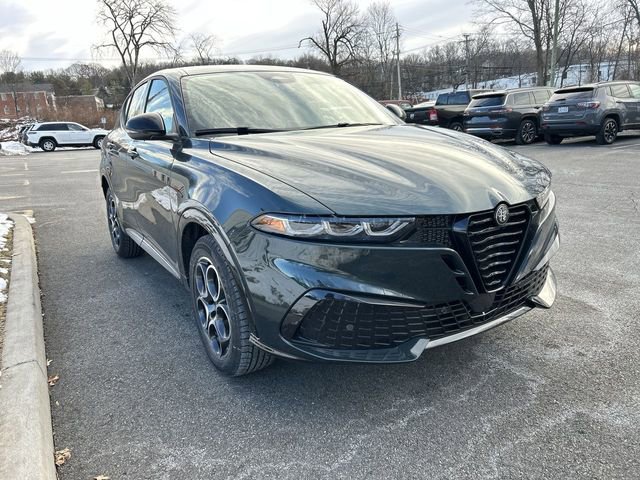 New 2026 Alfa Romeo Tonale image 2