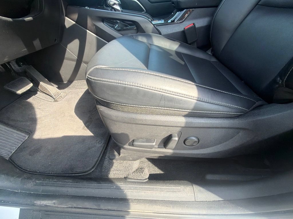 Used 2025 Kia Telluride S FWD image 15