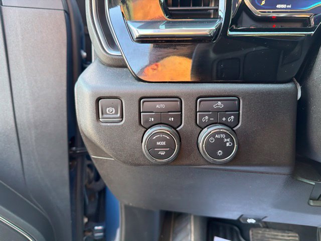 Used 2024 Chevrolet Silverado 1500 LT AWD/4WD image 17