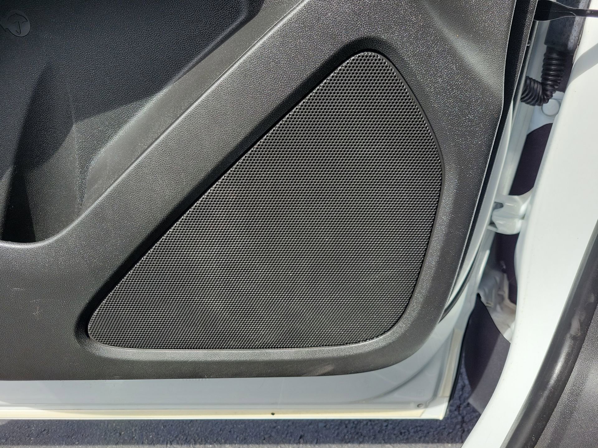Used 2023 Chevrolet Equinox LT w/ LPO, Floor Liner Package AWD/4WD image 22