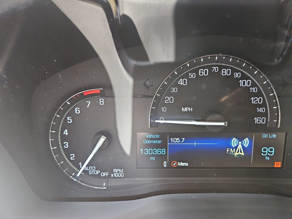 Used 2018 Cadillac XT5 Premium Luxury w/ Driver Assist Package FWD image 16