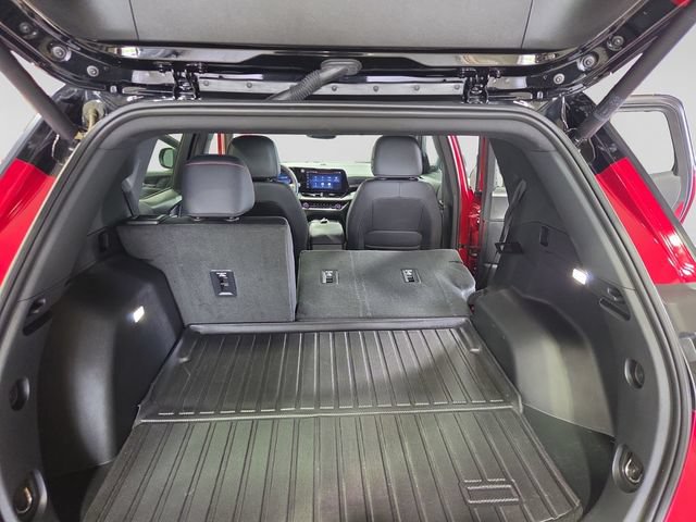 Used 2025 Chevrolet Equinox RS w/ Safety and Technology Package AWD/4WD image 29