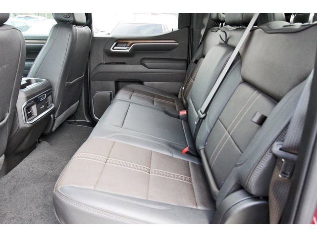 Used 2025 Chevrolet Silverado 1500 High Country w/ High Country Premium Package image 11