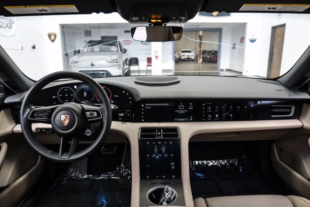 Used 2025 Porsche Taycan RWD image 14