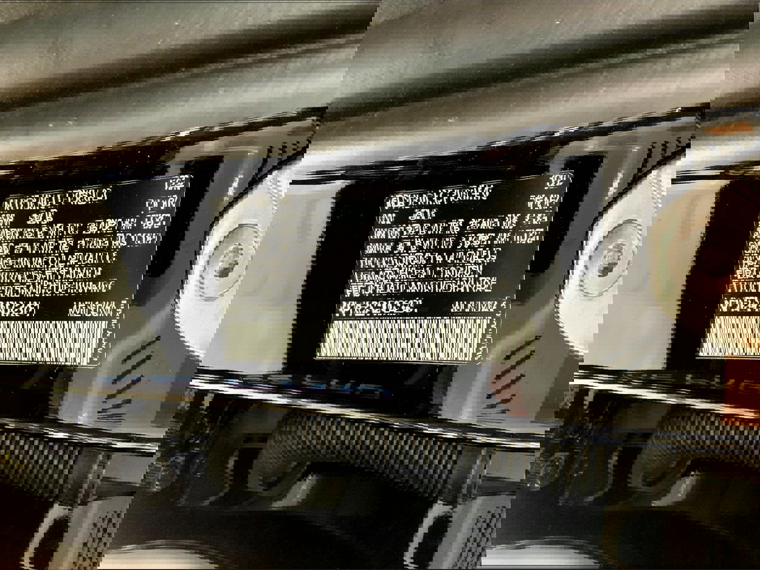 Used 2022 Porsche Cayenne E-Hybrid image 32