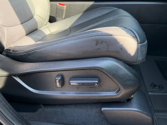 Used 2023 Honda Pilot Touring image 32