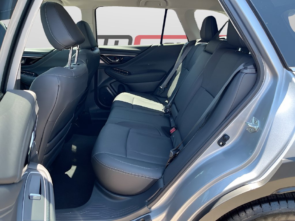 Used 2025 Subaru Outback Limited XT w/ Tech Package 2 AWD/4WD image 26