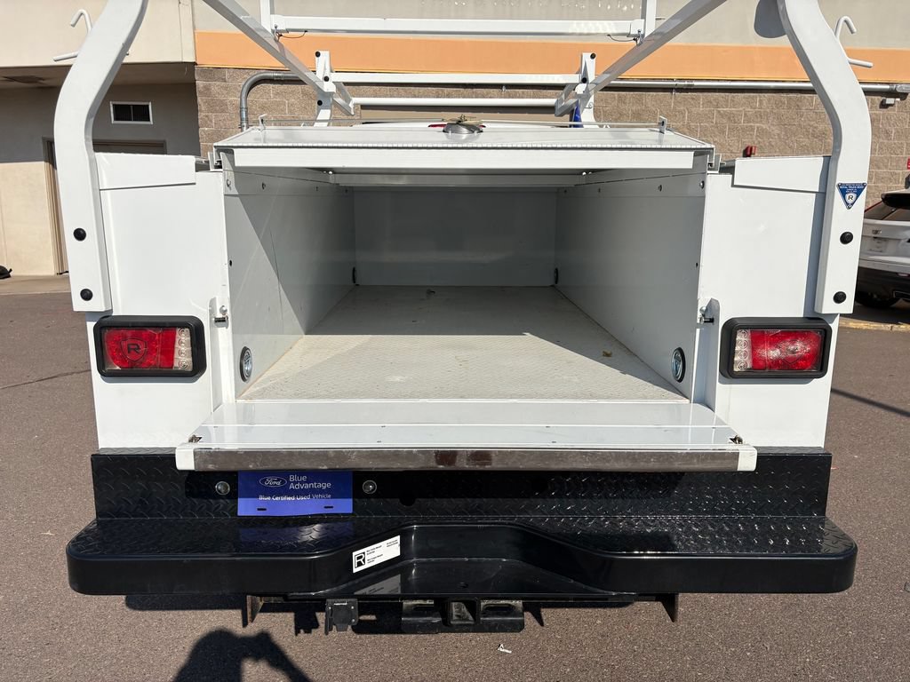 Used 2024 RAM 3500 Tradesman w/ Chrome Appearance Group AWD/4WD image 26