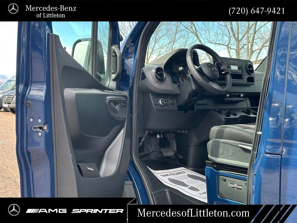 New 2025 Mercedes-Benz Sprinter 2500 image 10