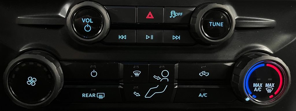 Used 2025 Ford F250 XLT w/ FX4 Off-Road Package AWD/4WD image 38