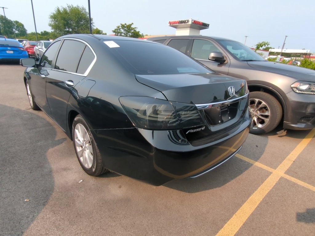 Used 2015 Honda Accord EX image 4
