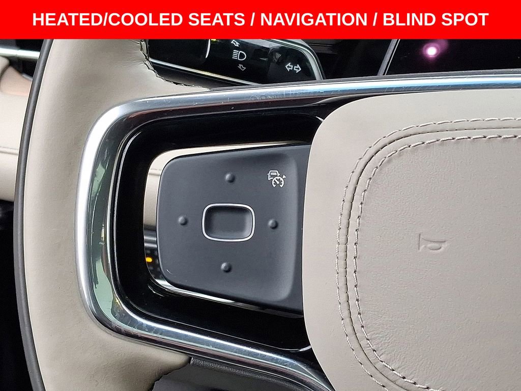 Used 2024 Lincoln Nautilus Reserve w/ Equipment Group 202A image 17