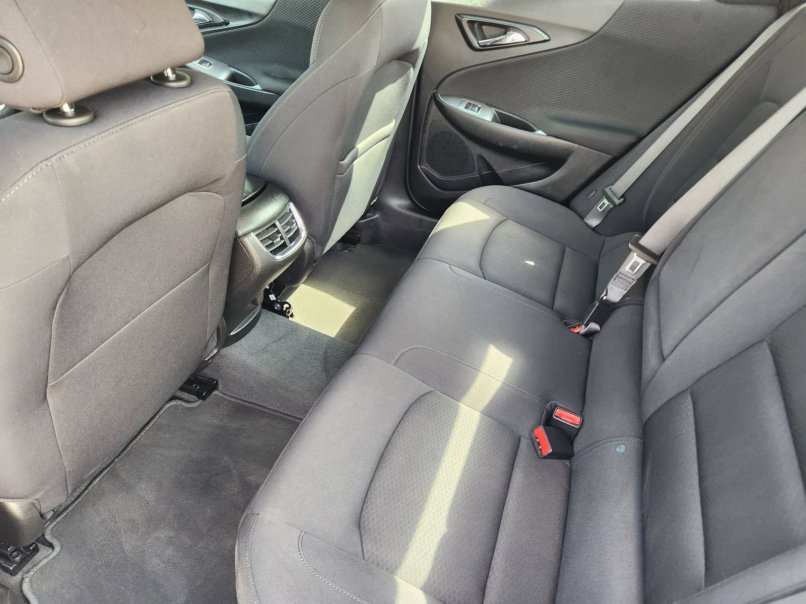 Used 2024 Chevrolet Malibu LT FWD image 33