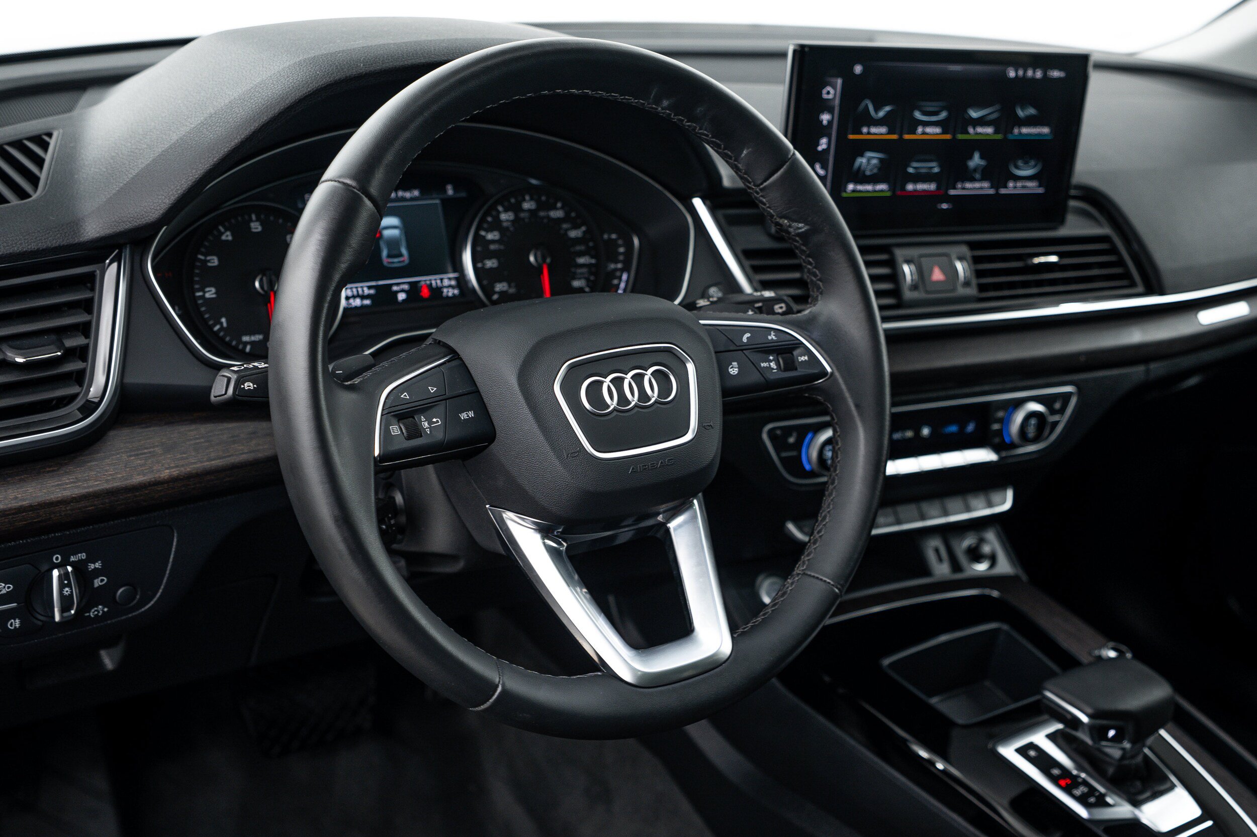 Certified 2023 Audi Q5 2.0T Premium w/ Convenience Package AWD/4WD image 9