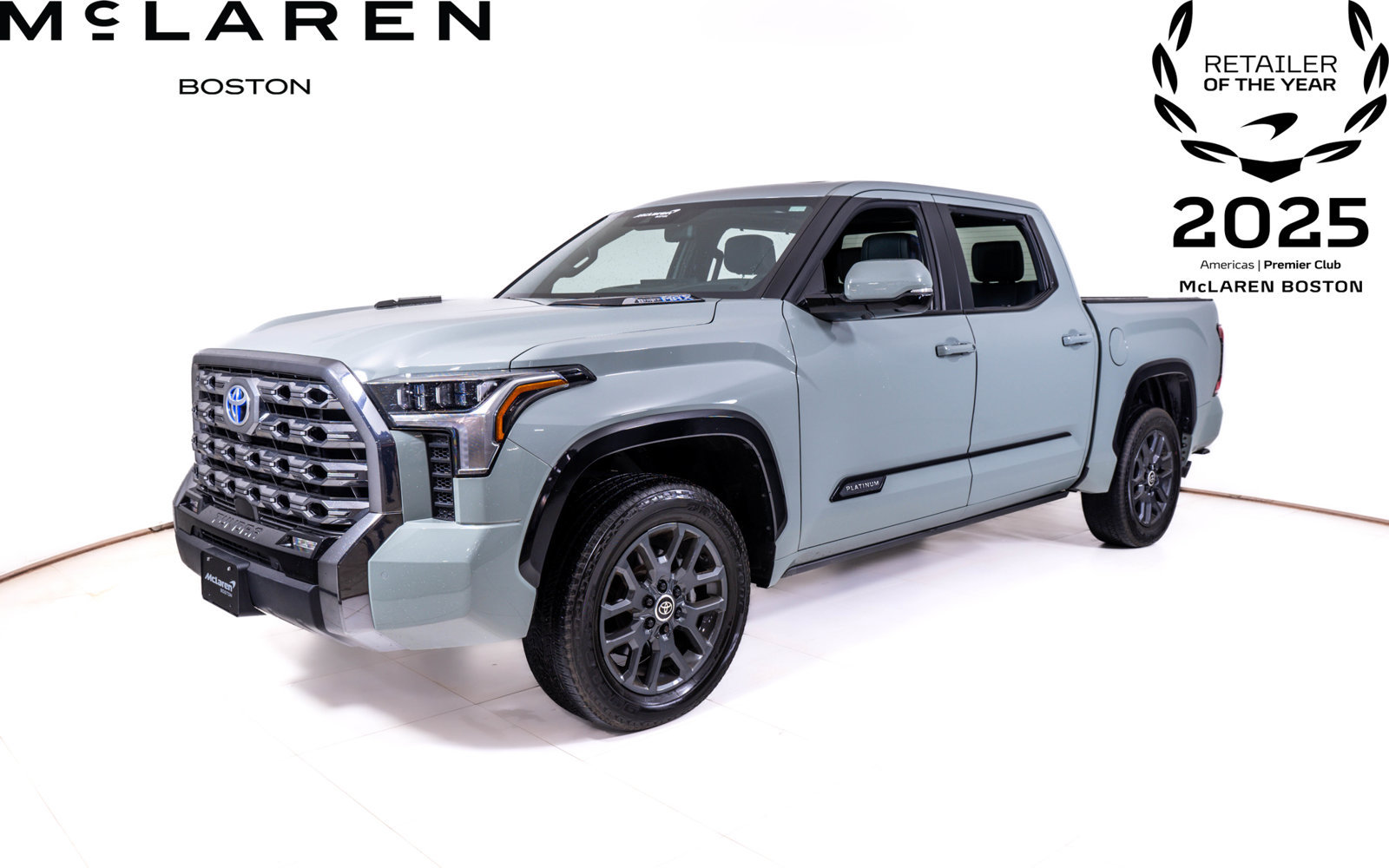 Used 2024 Toyota Tundra Platinum AWD/4WD image 1