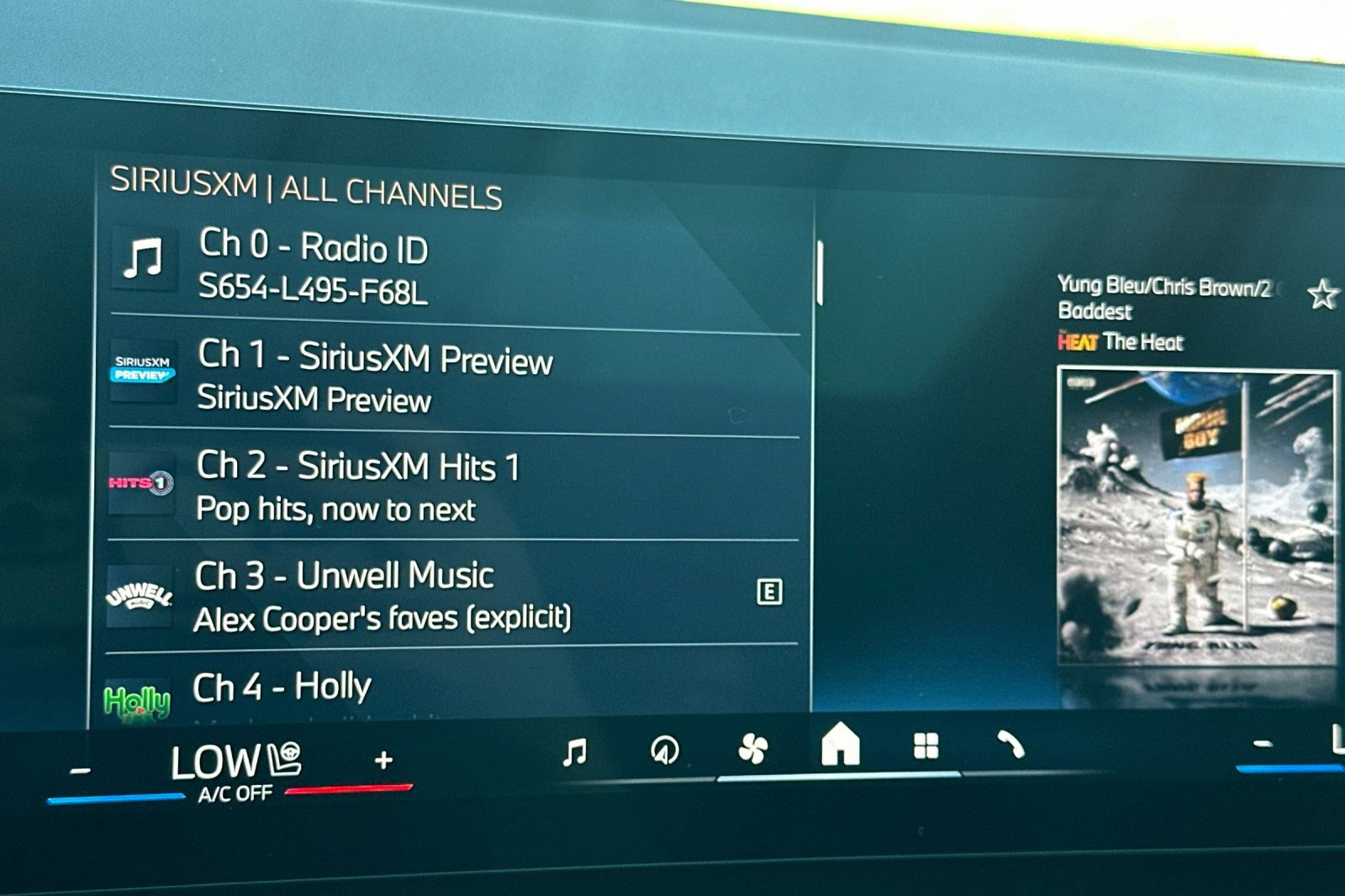 Used 2025 BMW X3 xDrive30i w/ Premium Package image 24