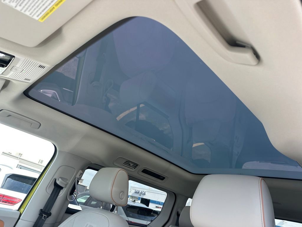 New 2025 Volkswagen ID. Buzz 1st Edition AWD/4WD image 26