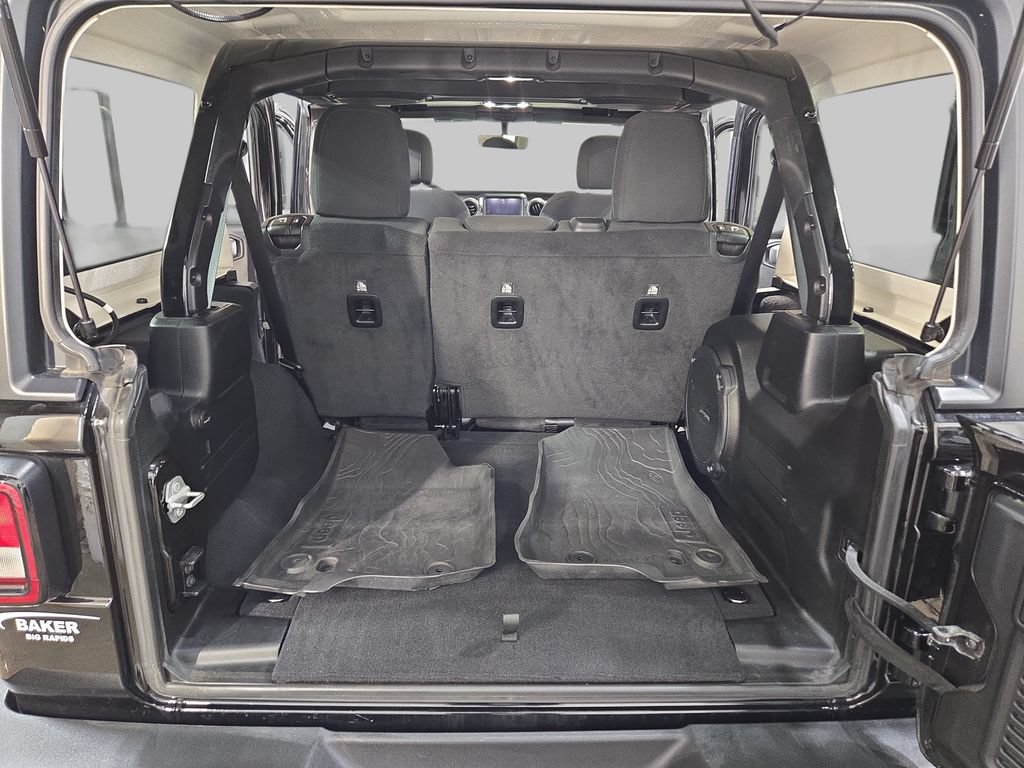 Used 2022 Jeep Wrangler Unlimited Sport AWD/4WD image 15