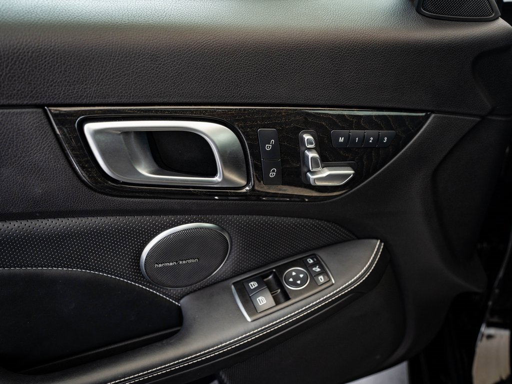 Used 2017 Mercedes-Benz SLC 43 AMG image 25