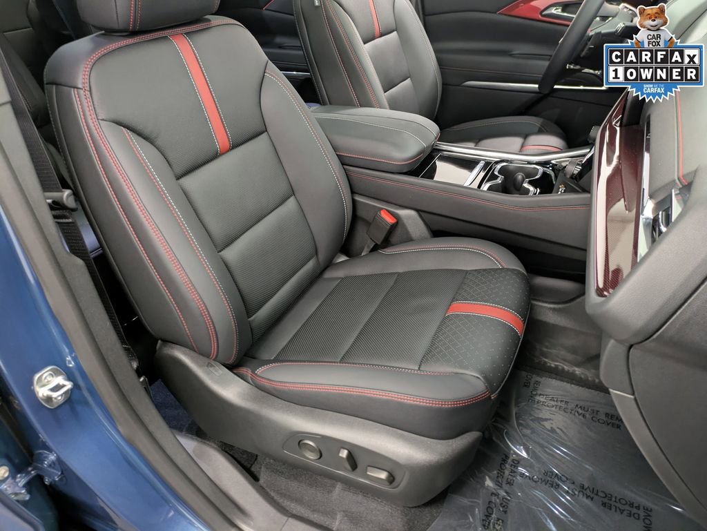 Used 2025 Chevrolet Traverse RS AWD/4WD image 29