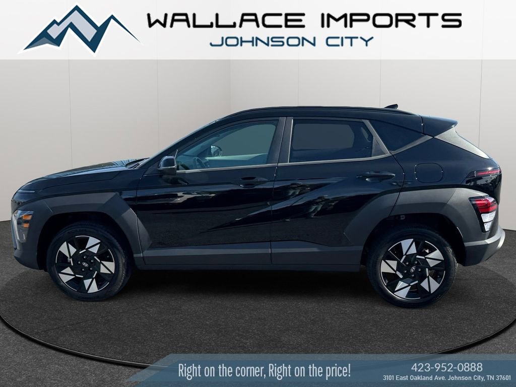 Used 2025 Hyundai Kona SEL image 1
