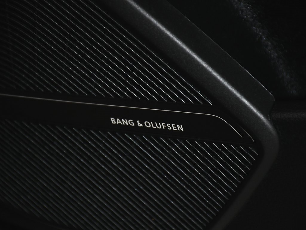 Used 2025 Audi SQ5 Premium Plus image 18