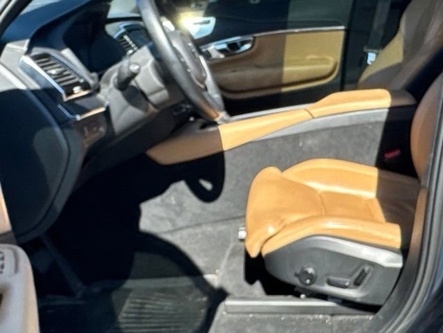 Used 2021 Volvo XC90 T6 Inscription w/ Advanced Package AWD/4WD image 32