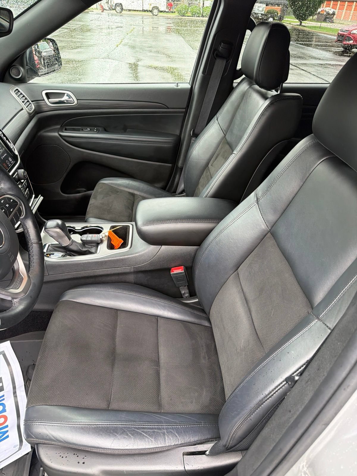 Used 2021 Jeep Grand Cherokee Laredo X AWD/4WD image 21