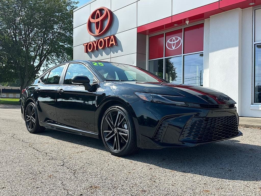 Certified 2025 Toyota Camry XSE w/ Premium Plus Package FWD image 7