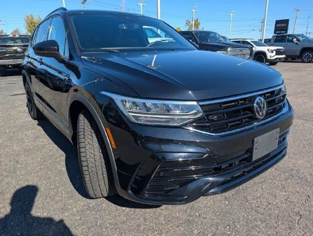 Used 2023 Volkswagen Tiguan SE R-Line AWD/4WD image 15