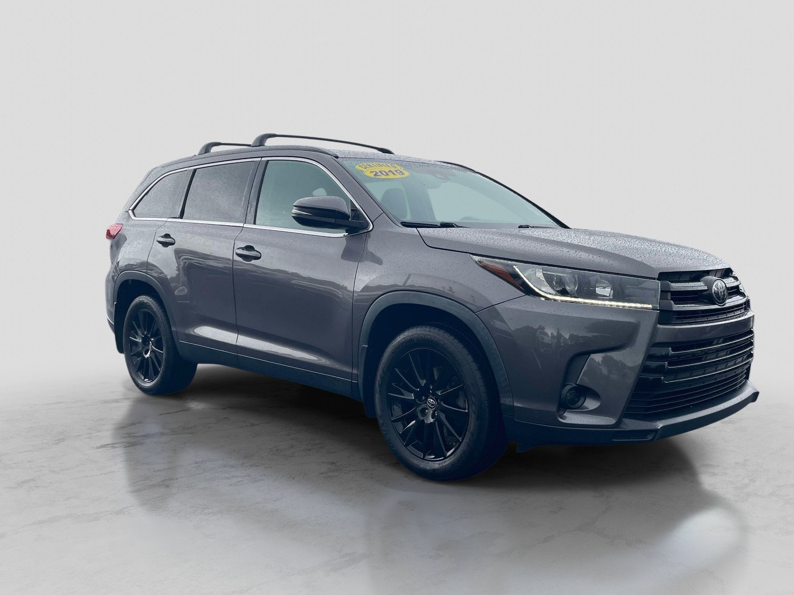 Used 2019 Toyota Highlander SE AWD/4WD image 1