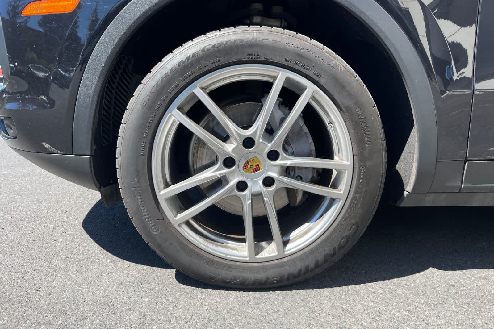 Used 2019 Porsche Cayenne AWD/4WD image 15