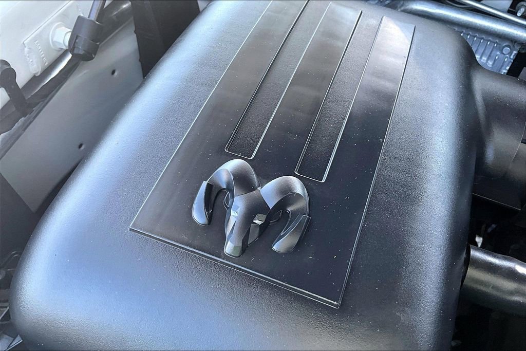 Used 2024 RAM 1500 Tradesman w/ Chrome Appearance Group AWD/4WD image 30